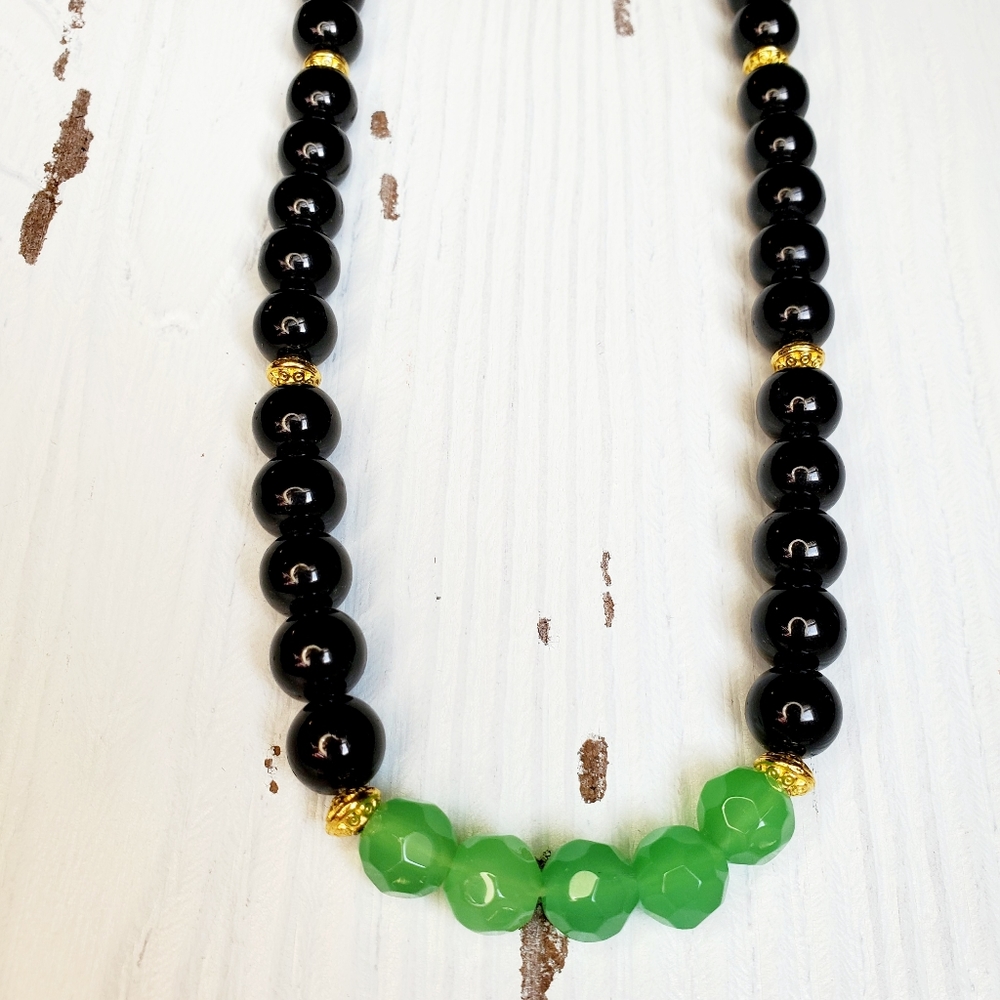 Necklace - Picture 2 of 4